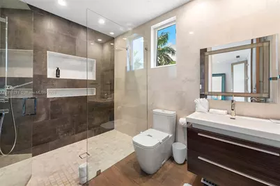 1319 Seminole Dr, Fort Lauderdale, FL 33304 - Photo 13