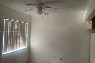 479 NE 210th Cir Terrace, Miami, FL 33179 - Photo 3