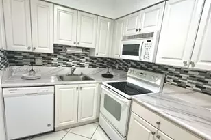 4158 Inverrary Dr, Lauderhill, FL 33319 - Photo 7