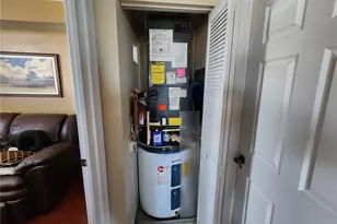 4242 NW 2nd St, Miami, FL 33126 - Photo 21