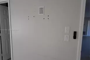 1581 SE Sutton St, Port Saint Lucie, FL 34983 - Photo 7