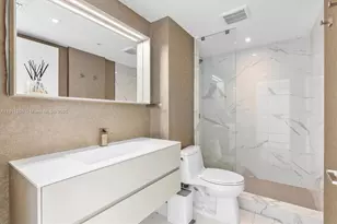 9521 E Bay Harbor Dr, Bay Harbor Islands, FL 33154 - Photo 25