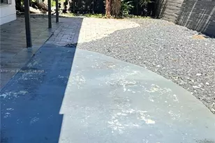 4460 NE 13th Terrace, Oakland Park, FL 33334 - Photo 15