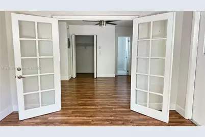 4460 NE 13th Ter #0, Oakland Park, FL 33334 - Photo 1