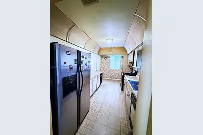 1041 NW 150th St, Miami, FL 33168 - Photo 7