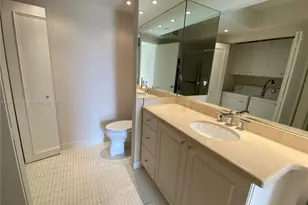 20281 E Country Club Dr, Aventura, FL 33180 - Photo 19