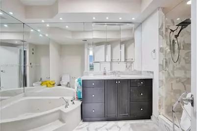 20281 E Country Club Dr #511, Aventura, FL 33180 - Photo 17