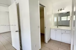 4200 Crystal Lake Dr, Deerfield Beach, FL 33064 - Photo 13