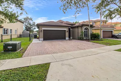 2218 SE 1st St, Homestead, FL 33033 - Photo 27