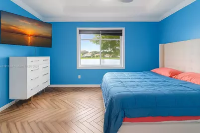 2218 SE 1st St, Homestead, FL 33033 - Photo 13