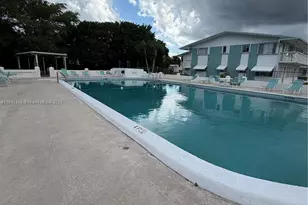 2286 Lake Osborne Dr, Lake Worth, FL 33461 - Photo 5