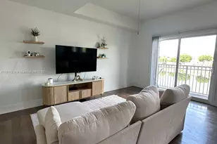 10901 NW 83rd St, Doral, FL 33178 - Photo 7