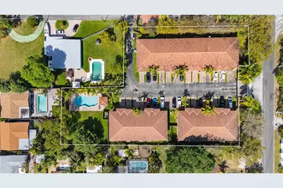 330 SW 2nd Ave #3, Hallandale Beach, FL 33009 - Photo 37