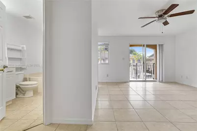 330 SW 2nd Ave #3, Hallandale Beach, FL 33009 - Photo 15