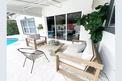 247 E East Shore Dr, Miami, FL 33133 - Photo 25