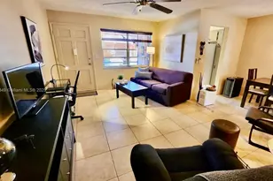 160 NE 8th Ave, Hallandale Beach, FL 33009 - Photo 3