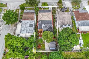 682 W 37th St, Hialeah, FL 33012 - Photo 21