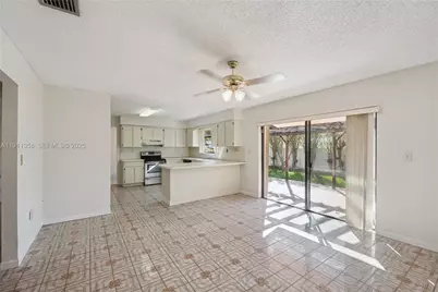 9730 SW 5th St, Miami, FL 33174 - Photo 25
