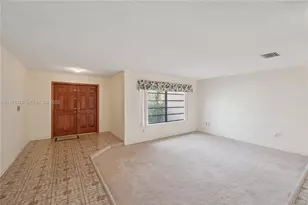 9730 SW 5th St, Miami, FL 33174 - Photo 17