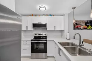 16801 NE 13th Ave, Miami, FL 33162 - Photo 3
