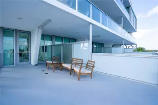 8425 Crespi Blvd, Miami Beach, FL 33141 - Photo 3