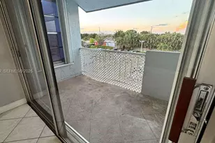 6195 W 18th Ave, Hialeah, FL 33012 - Photo 17