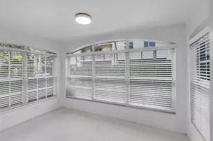 10 Century Ln, Miami Beach, FL 33139 - Photo 17