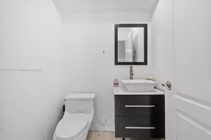 7974 NW 186th Terrace, Hialeah, FL 33015 - Photo 13