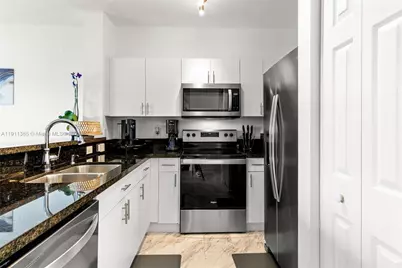 230 SE 29th Ave #21, Homestead, FL 33033 - Photo 15