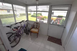 2765 E Emory Dr, West Palm Beach, FL 33415 - Photo 17