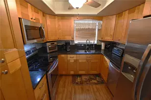 2765 E Emory Dr, West Palm Beach, FL 33415 - Photo 7