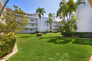 100 Edgewater Dr, Coral Gables, FL 33133 - Photo 5