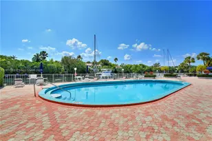 100 Edgewater Dr, Coral Gables, FL 33133 - Photo 7