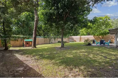 630 NE 175th St, Miami, FL 33162 - Photo 27