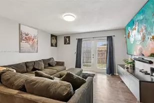 2117 E Bond Dr, West Palm Beach, FL 33415 - Photo 15