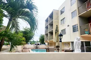 1225 NE 124th St, North Miami, FL 33161 - Photo 3