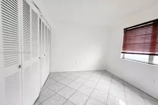 1225 NE 124th St, North Miami, FL 33161 - Photo 11