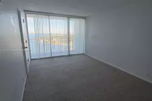 7601 E Treasure Dr, North Bay Village, FL 33141 - Photo 39