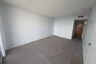 7601 E Treasure Dr, North Bay Village, FL 33141 - Photo 17