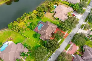 13875 SW 41st St, Davie, FL 33330 - Photo 57