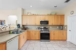 13875 SW 41st St, Davie, FL 33330 - Photo 21