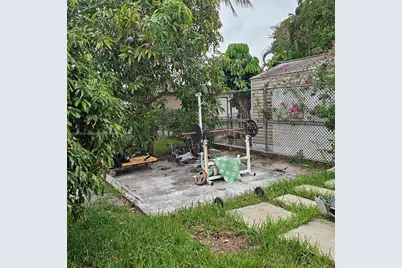 [Address not provided], Miami Gardens, FL 33055 - Photo 3