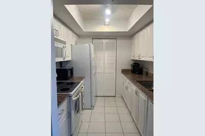 90 Alton Rd #407, Miami Beach, FL 33139 - Photo 29