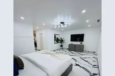 14242 SW 30th St, Miami, FL 33175 - Photo 17
