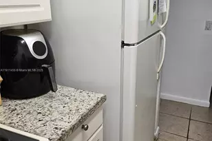 1838 Abbey Rd, West Palm Beach, FL 33415 - Photo 27