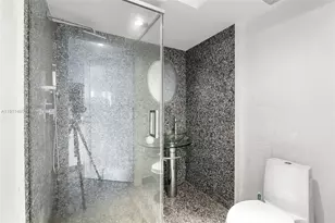 18201 Collins Ave, Sunny Isles Beach, FL 33160 - Photo 43