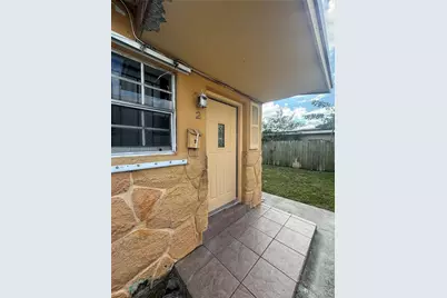 733 NW 4th St #2, Hallandale Beach, FL 33009 - Photo 1