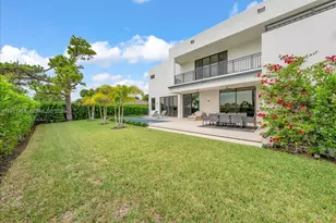 10 Cushing Ln, Marco Island, FL 34145 - Photo 33