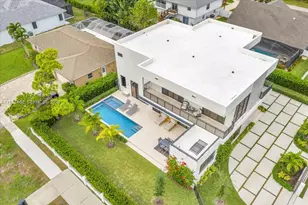 10 Cushing Ln, Marco Island, FL 34145 - Photo 43