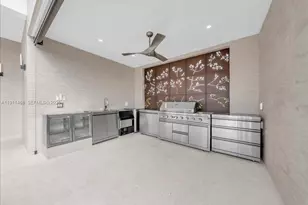 10 Cushing Ln, Marco Island, FL 34145 - Photo 31